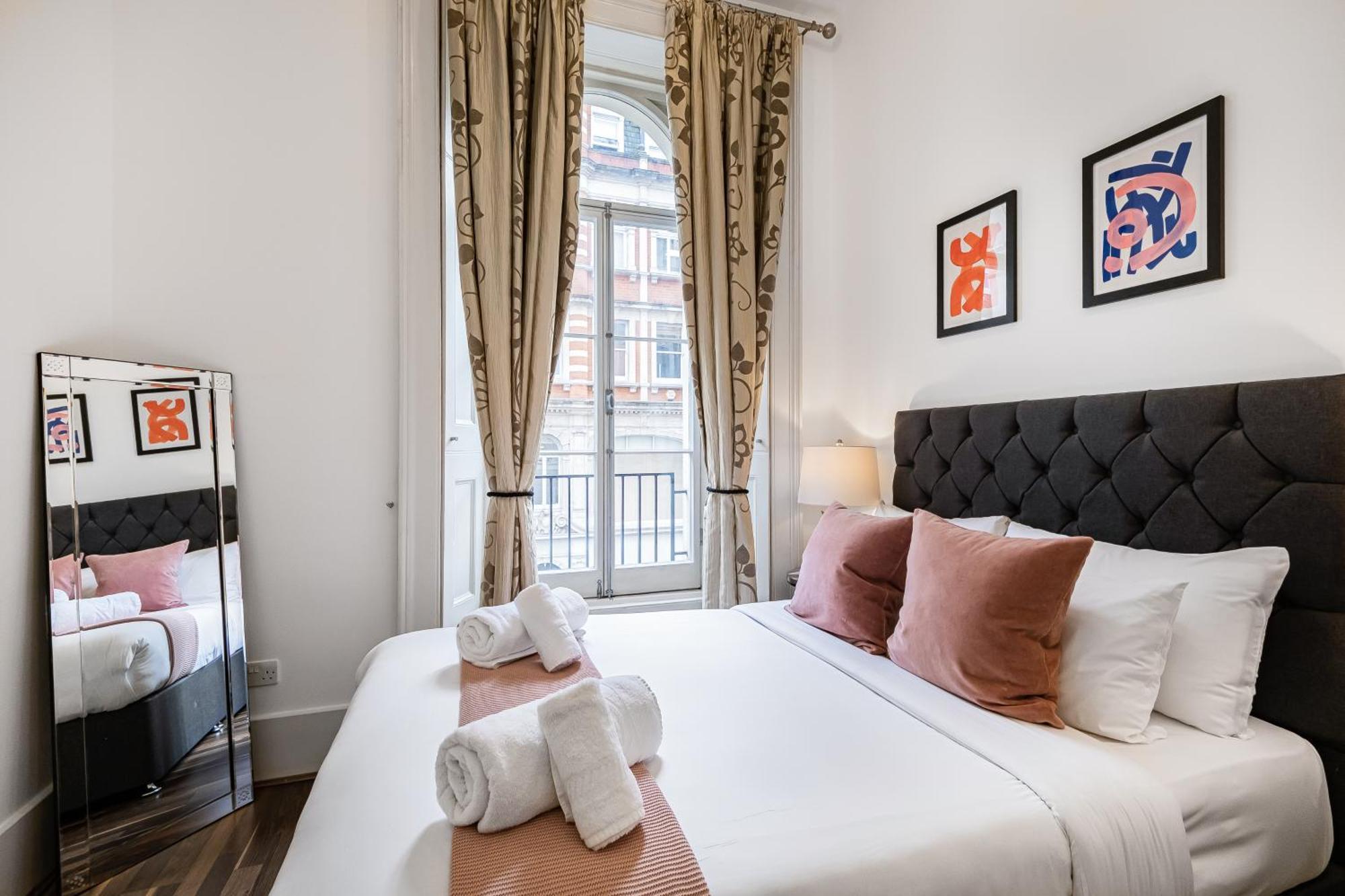 Welcome London Mayfair Bagian luar foto